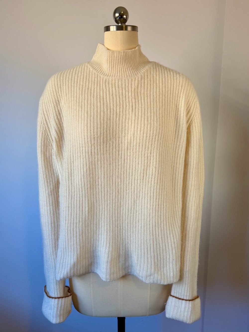 W.Cashmere Oversized Cashmere Sweater - Ivory - Size Large
